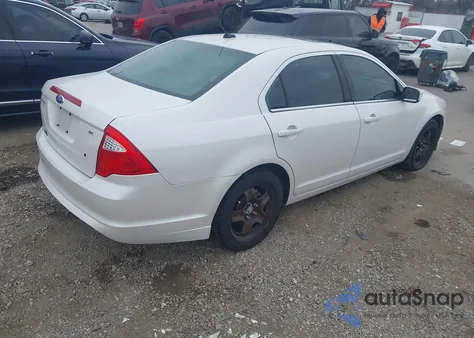 2010 Ford Fusion Se z USA, uszkodzony, nr VIN 3FAHP0HAXAR343059